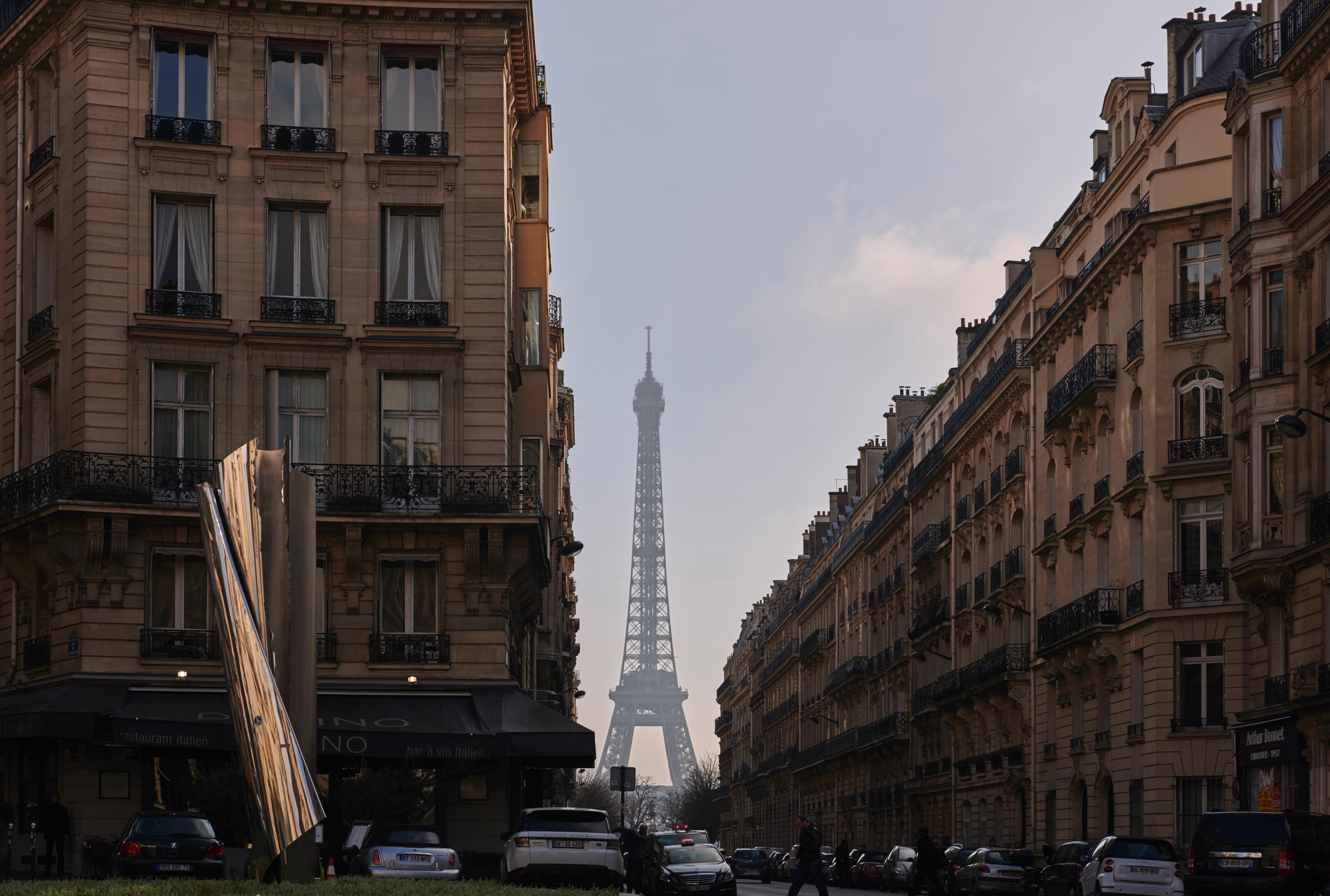 Plaza Tour Eiffel Hotel Paris Exterior photo